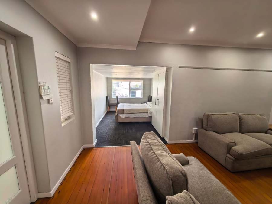 3 Bedroom Property for Sale in Bonza Bay Eastern Cape